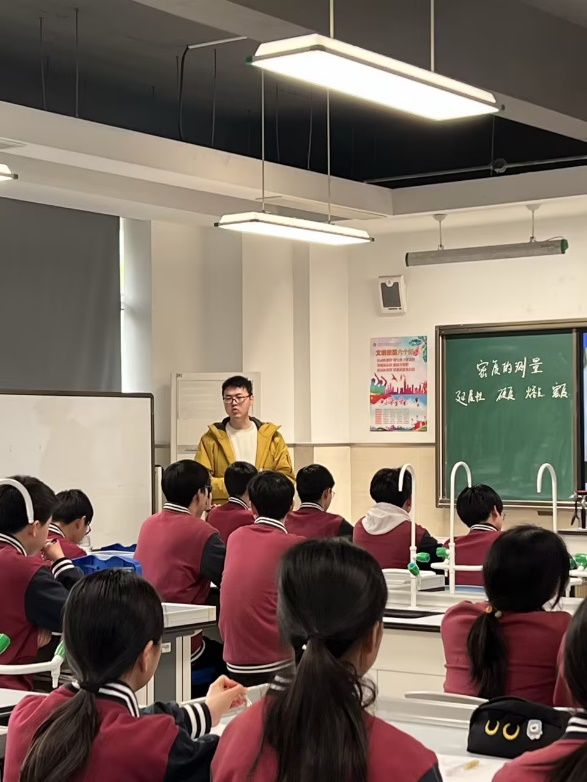 84df66e276434c14abc00639d67d4f1c.png 84df66e276434c14abc00639d67d4f1c.png