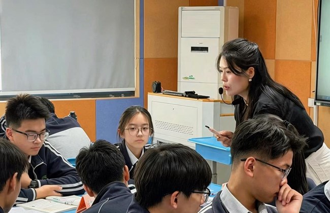 聚焦课堂提质 共研教材新篇 ——苏州工业园区举行九年级道德与法治教研活动暨新教材培训